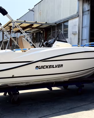 Quicksilver Activ 605 Open (2026)