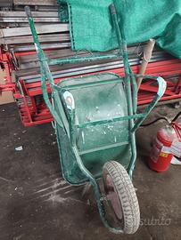 CARIOLA SOLLEVABILE  E VASCHE RACCOGLI MACERIE