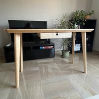 Scrivania tavolo con cassetto