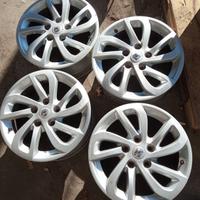 cerchi in lega Renault Scenic 16"