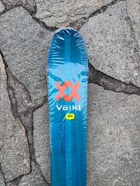 Sci Volkl Blaze 106 in 186cm