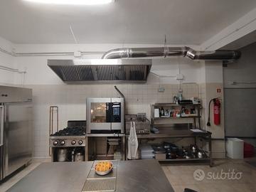 ATTREZZATURE RISTORANTE TAVOLA CALDA PIZZERIA