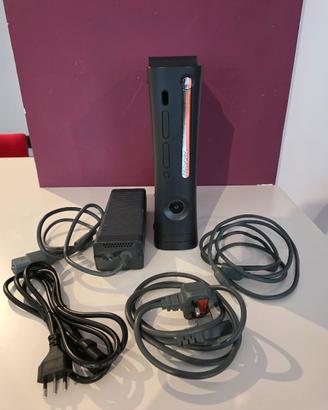 Xbox 360 Elite 120 GB con lettore non funzionante