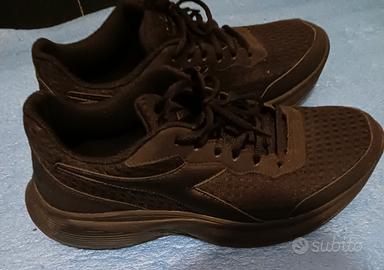 scarpe diadora running total black n44 nuove