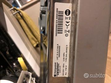 Lavastoviglie Hotpoint Ariston modello LFK 72A