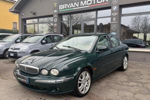 Jaguar X-Type 2.5 V6 24V cat Executive