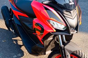 Scooter Aprilia SR GT 200 come nuovo