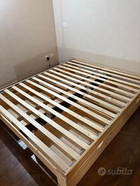 Letto matrimoniale in legno contenitore
