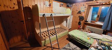 Letto a castello Robusto di qualità.