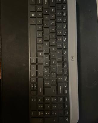 Logitech k470 tastiera e mouse wireless