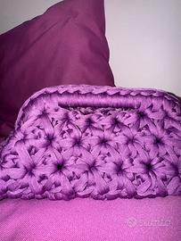 Clutch viola punto a fiore molla 20 cm