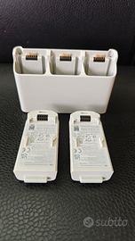 Hub di ricarica e 2 batterie drone DJI Neo