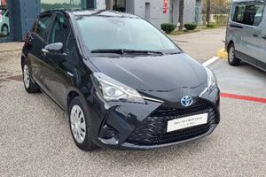 TOYOTA Yaris 1.5 Hybrid 5 porte Active