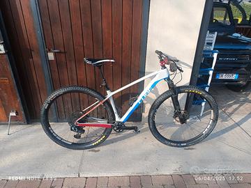 mtb cube elite c68 