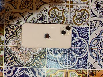 iPhone 13 rosa
