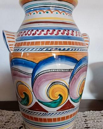 vaso in ceramica di Deruta