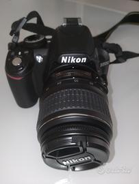 Reflex Nikon D3100