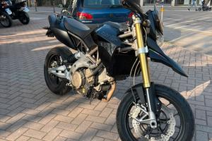 APRILIA DORSODURO 750