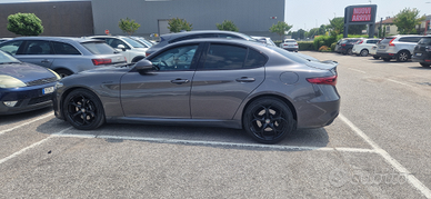 Alfa giulia 2016 oltre 250cv