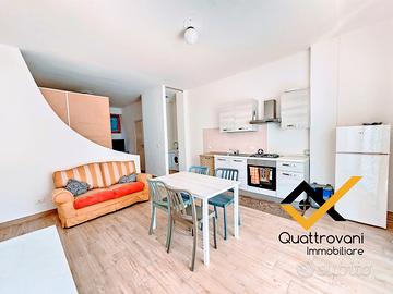 2 Vani Arredato con Giardino, Vampolieri