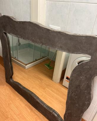 Specchio grande con cornice