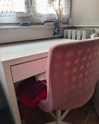 Cameretta Ikea (letto, 2 armadi grandi, scrivania)