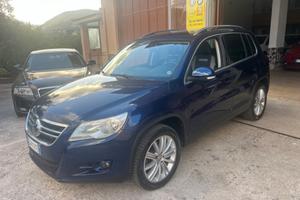 Volkswagen Tiguan 2.0 TDI DPF 4MOTION tiptronic Sp
