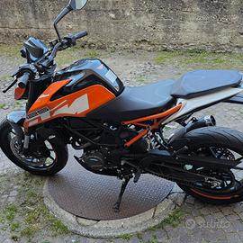 ktm Duke 125 