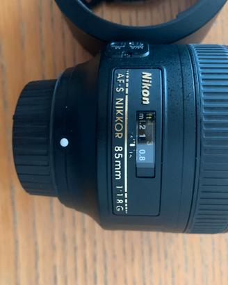 Nikon AF-S 85mm f/1.8 G