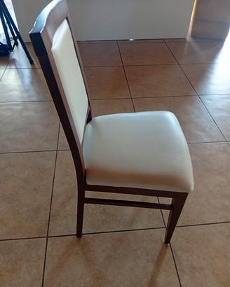 stock di sedie 