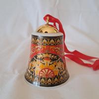Campanella Medusa Garland Red di Rosenthal Versace