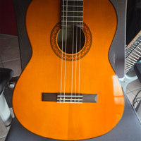 Chitarra classica Yamaha