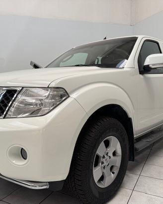 NISSAN Navara 2ª serie Navara 2.5 dCi 190CV 4 ...