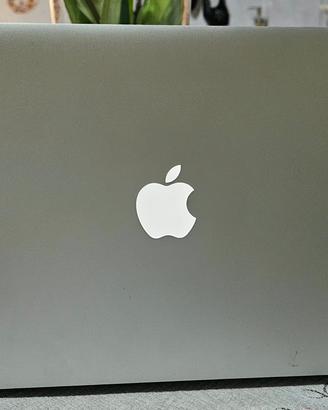MacBook Air 13