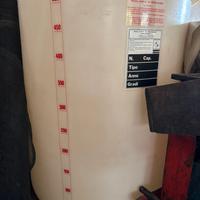 Contenitore liquidi x mosto o olio di oliva