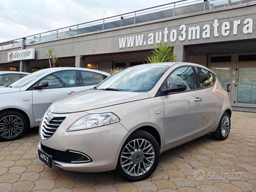 Lancia Ypsilon 1.2 69 CV 5 porte S&S Gold