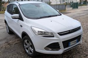 Ford Kuga 2.0 TDCI 150 CV SeS 4WD