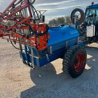 TRATTORE BOTTE DA 1000 LITRI