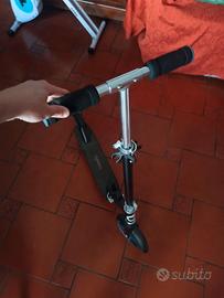 Monopattino (fino a 100kg)