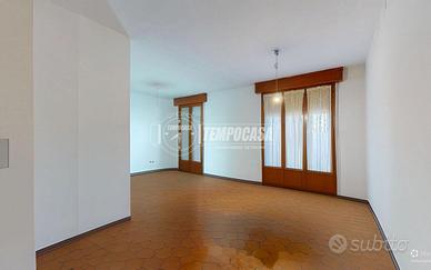 RIF: A494 Trilocale con due bagni a carpi