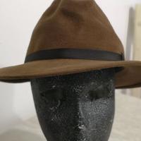 CAPPELLO UOMO MARCA BARBISIO