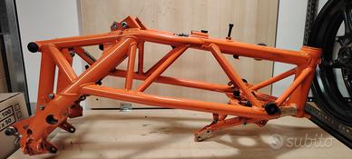 Telaio immatricolato ktm Supermoto R 690 del 2009