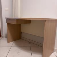 Scrivania per cameretta/studio
