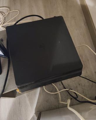 Ps4 slim 