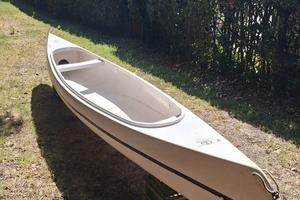 Canoa in vetroresina