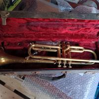 tromba antica con custodia