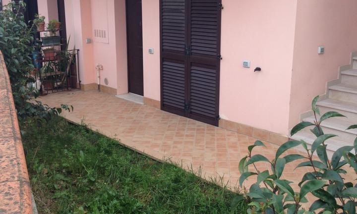 Appartamento seminuovo arredato a Pesaro