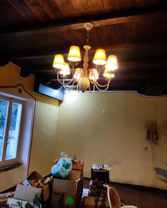 LAMPADARI