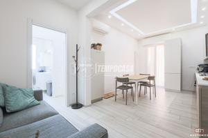 TRILOCALE COMPLETAMENTE RISTRUTTURATO CON DUE BAGN