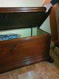 Cassapanca antica noce